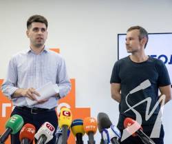 На окрузі №118 відбувається крадіжка результатів